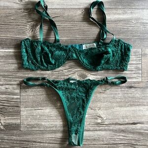 Lace Underwire Bralette & Thong Set - Emerald Green